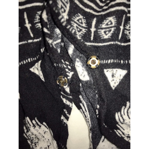 Black/Cream Patterned Dress - Picture 6 of 7